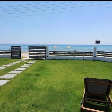 Nea Kallikrateia Thea Suites מראה חיצוני תמונה