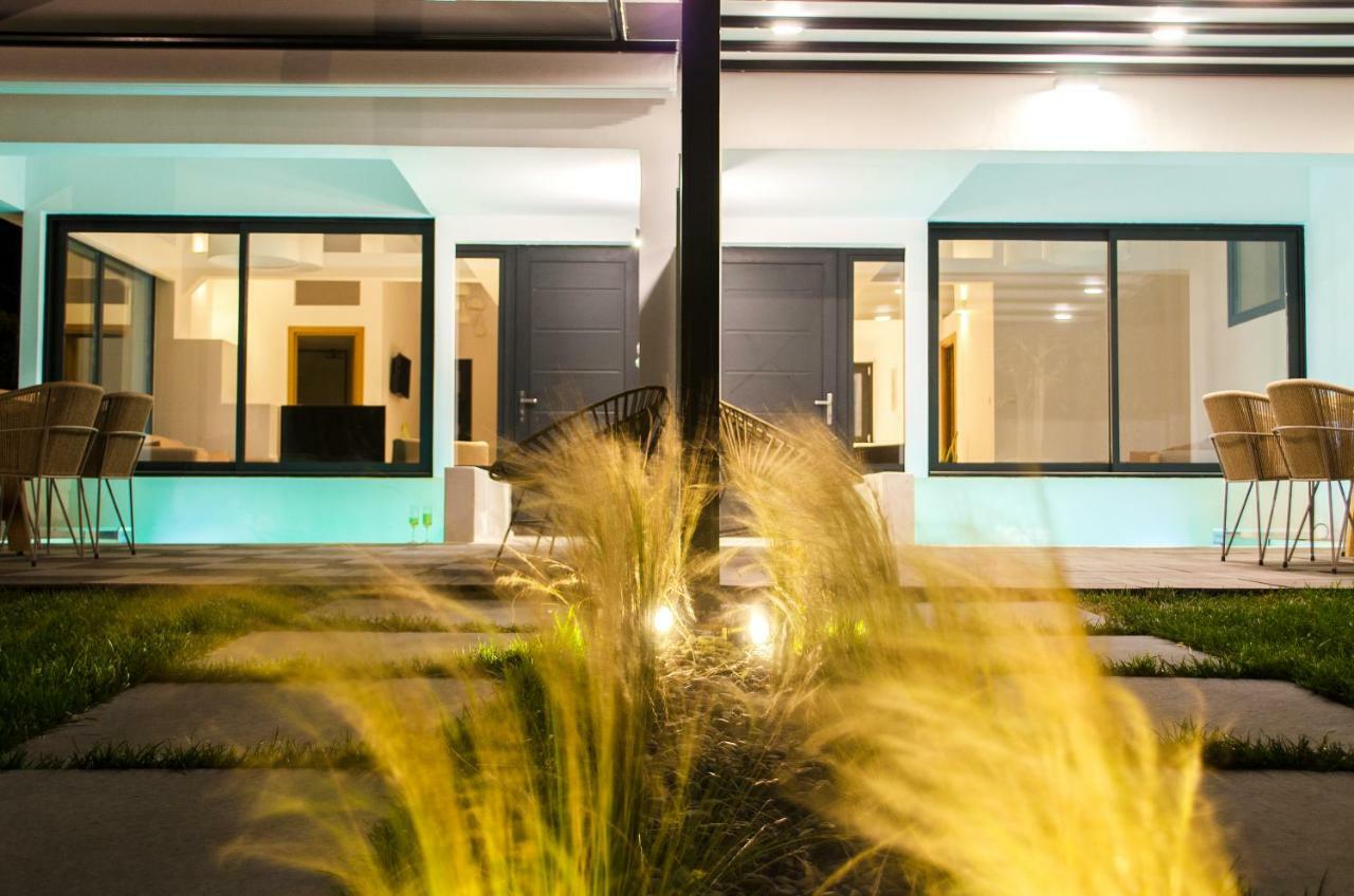 Nea Kallikrateia Thea Suites מראה חיצוני תמונה